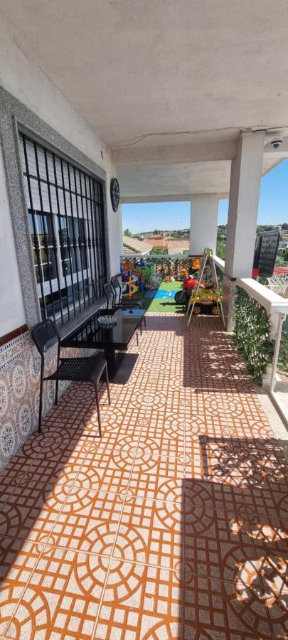 Villa Los Cantos Toledo Exterior photo